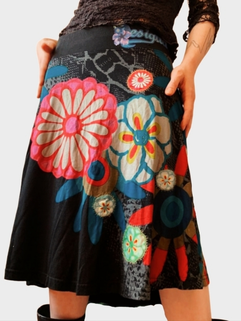 Desigual Y2k Black Floral Midi Skirt!